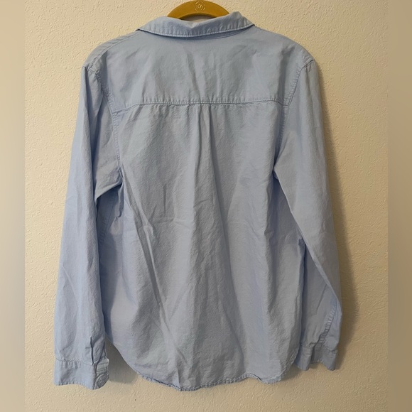 Universal Thread Button Down - Picture 2 of 4